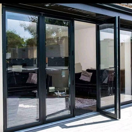 Aluminium villa door